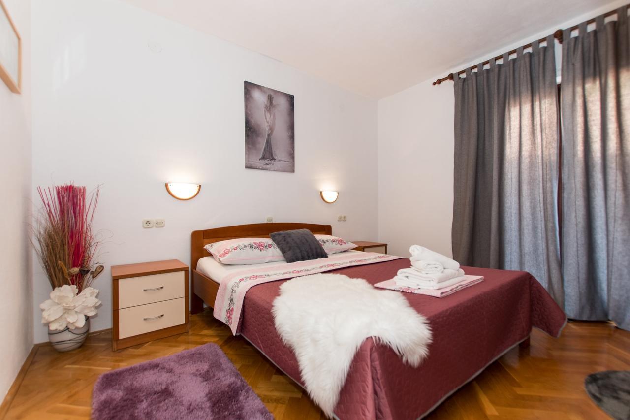 Seaview Apartment Slavica Brela Exterior foto